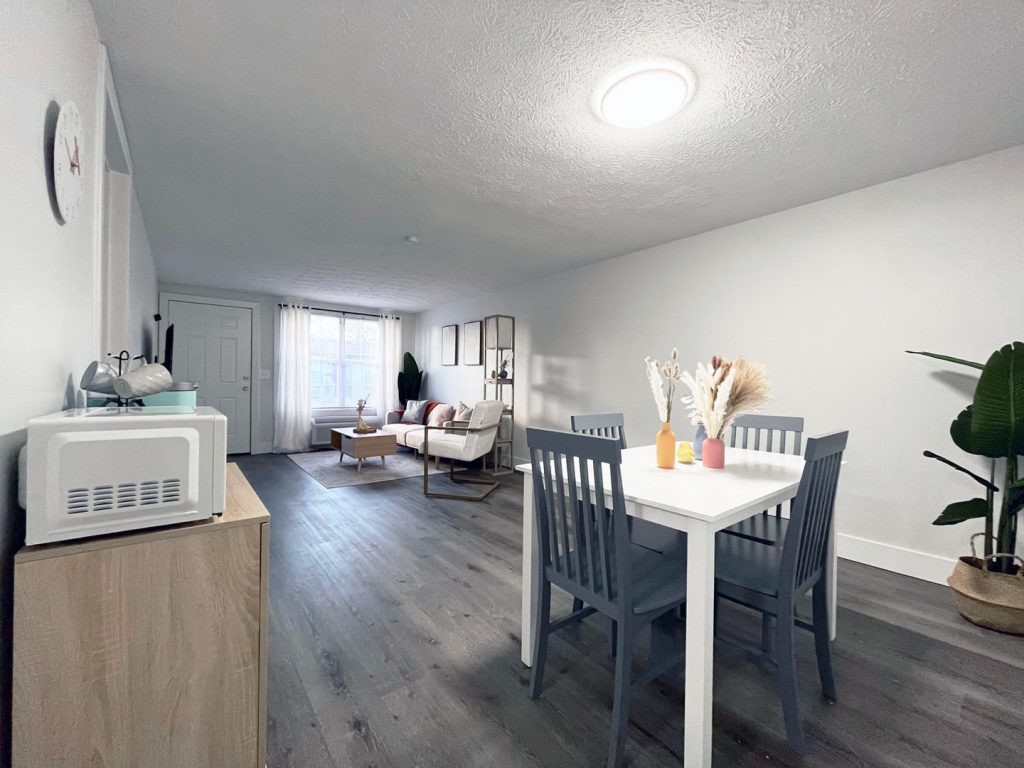 Smartland Woodgate Apartments Johnstown, OH